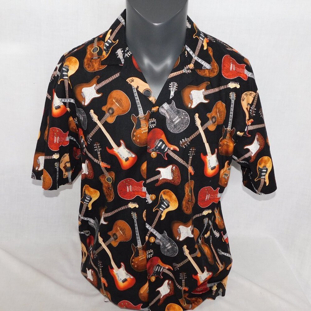 Paradise Found Acoustic Electric Guitars Allover Print Hawaiian Shirt Mens L